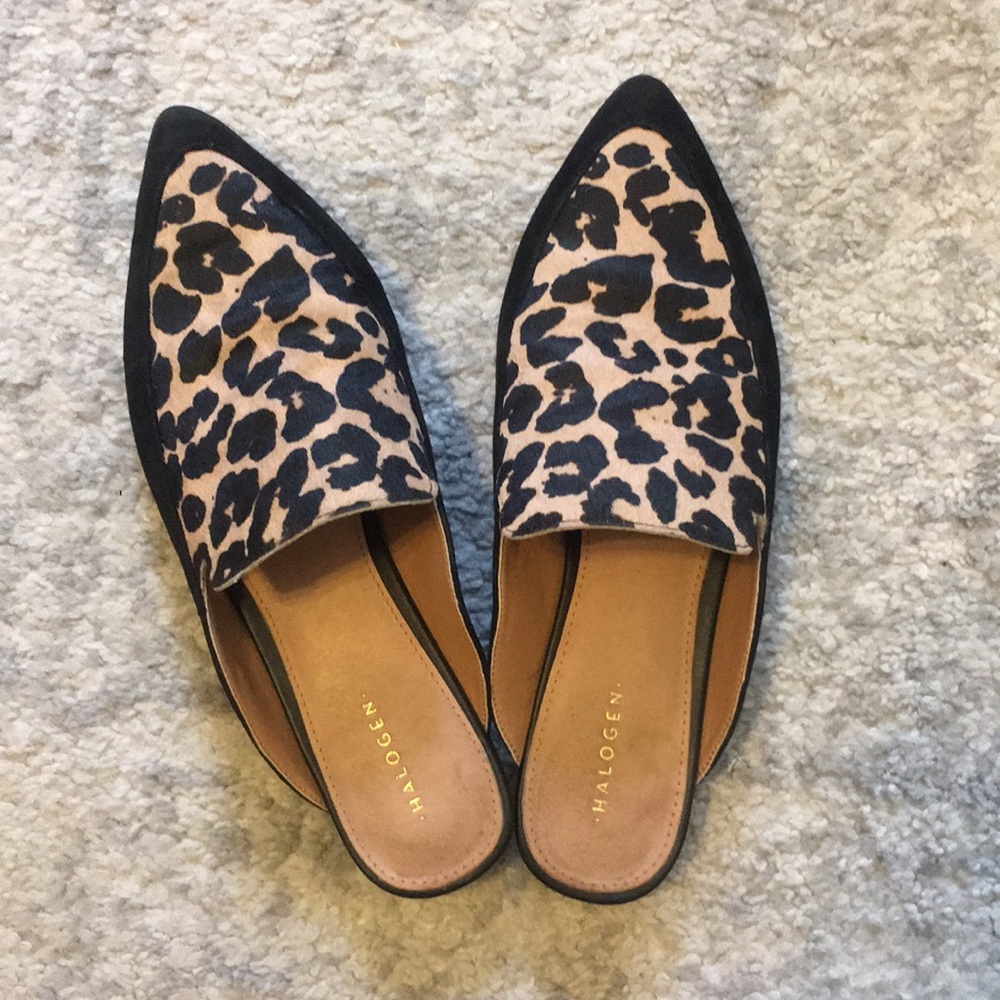 Halogen Leopard loafer / flats